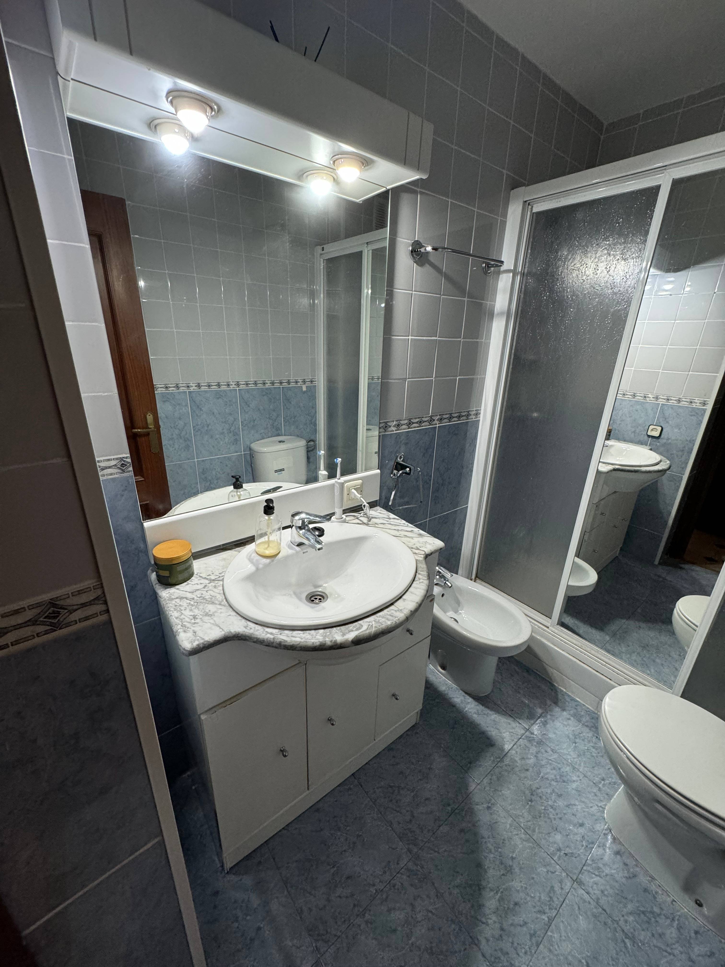 Habitación privada I en Calle Brunete 15/15
