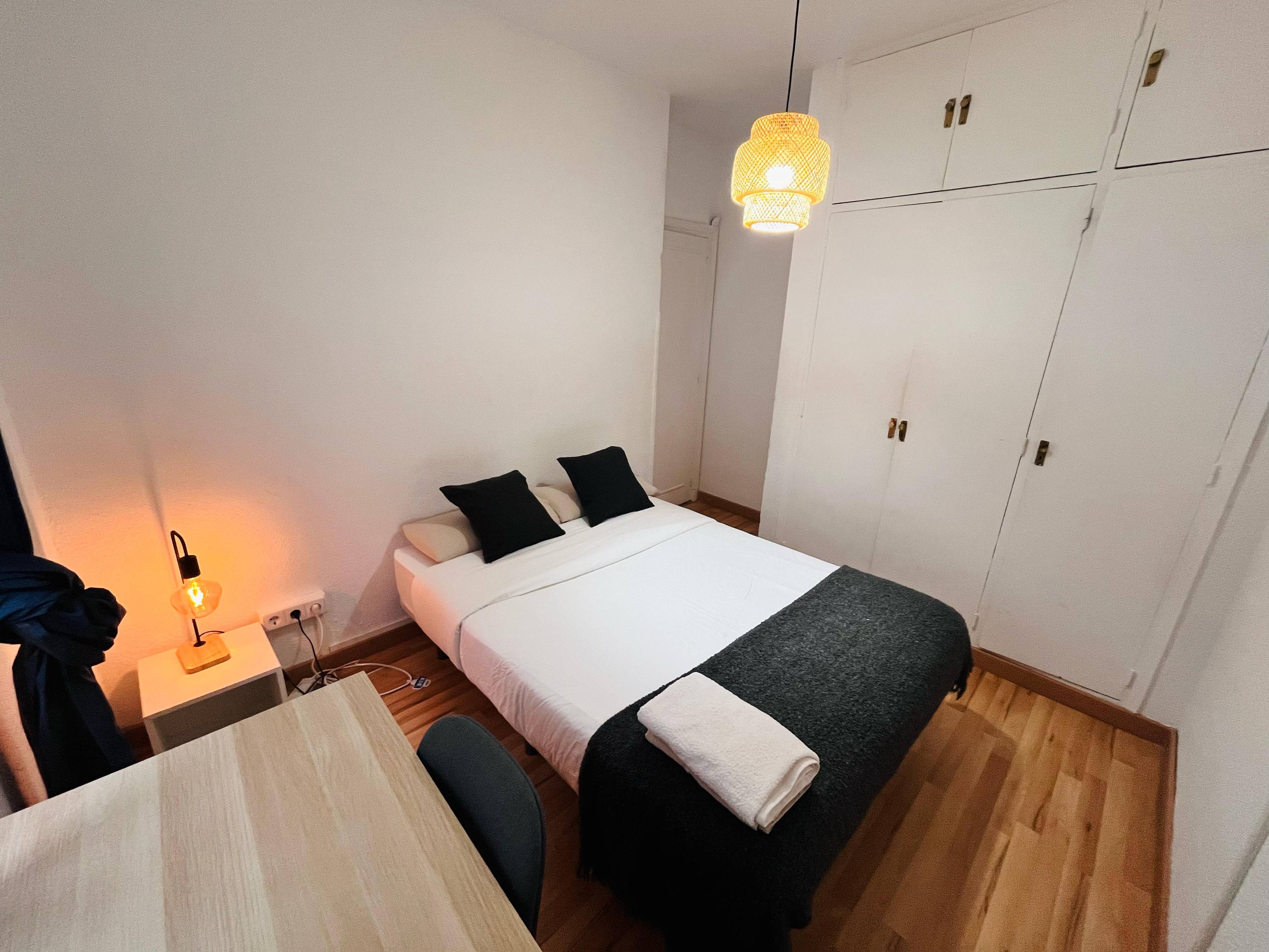 Habitación privada V en Calle de Gaztambide 2/15