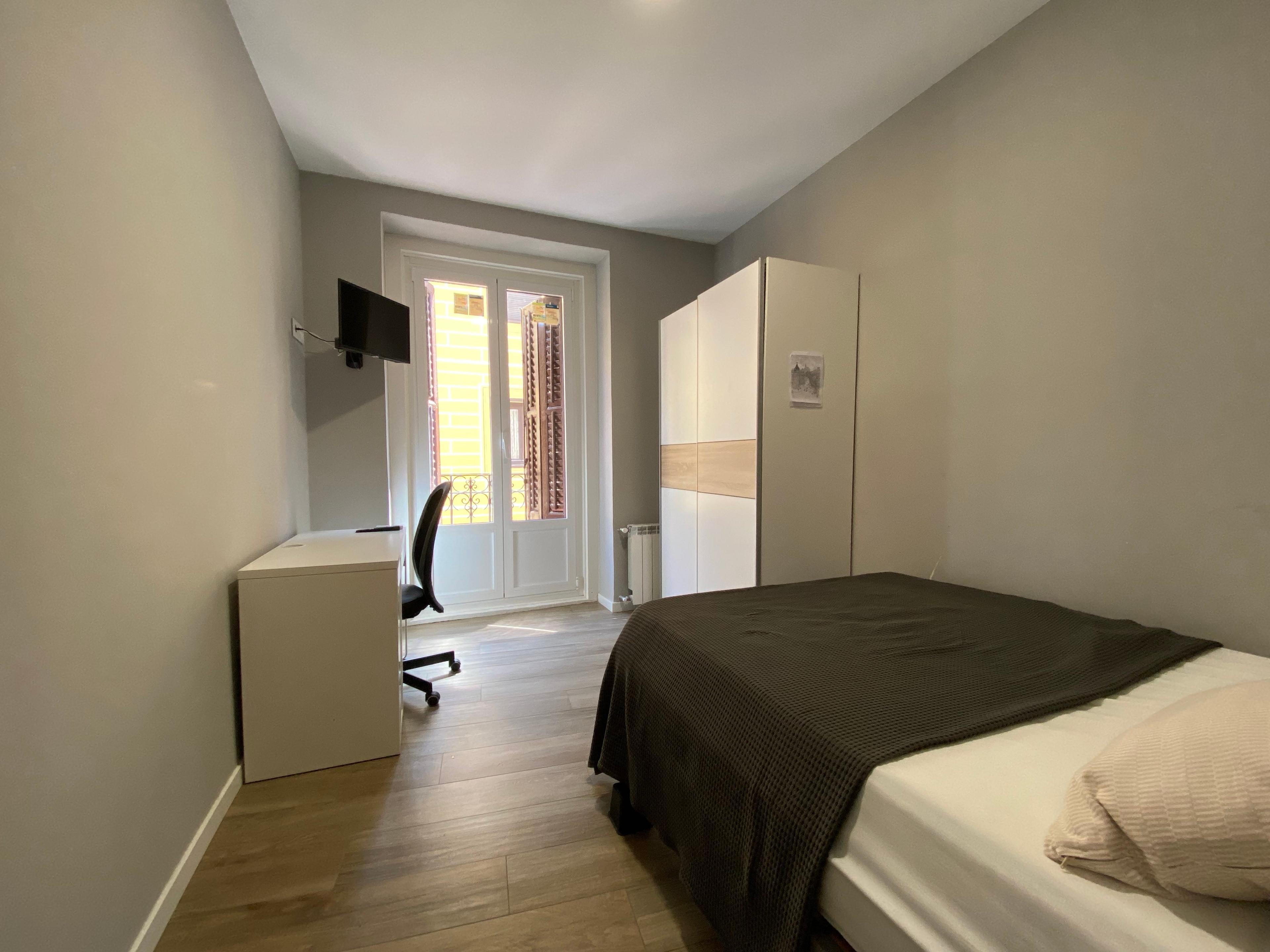 Habitación privada I en Calle de Tetuán