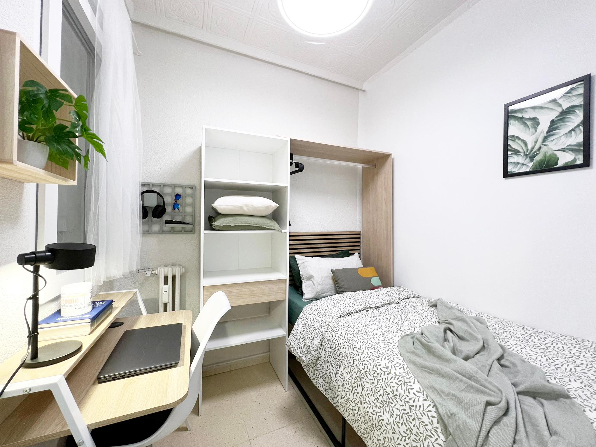 Habitación privada II en Avenida de Valladolid